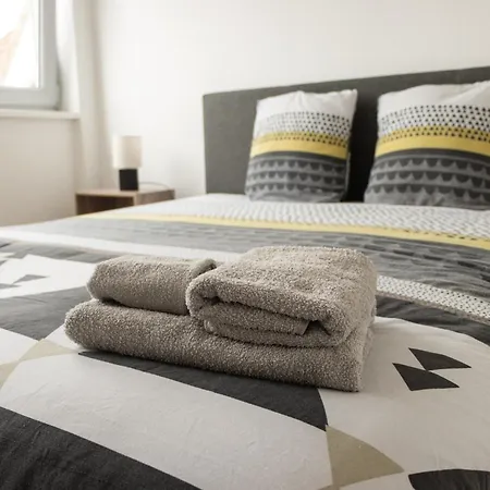 Rénové 10 Minutes à Pied Du Coeur De Appartamento *