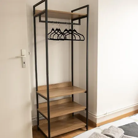 Rénové 10 Minutes à Pied Du Coeur De Appartamento